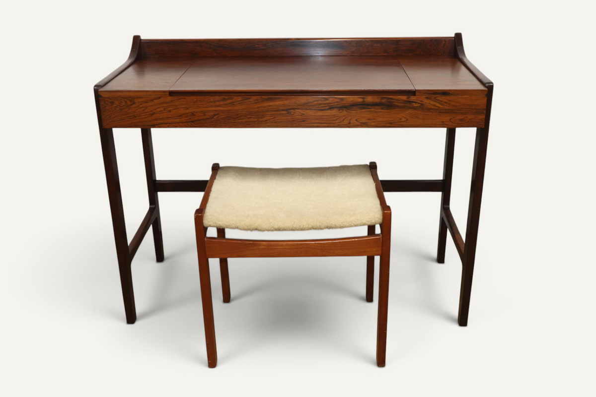 Coiffeuse Bureau danoise en palissandre à miroir escamotable – années 1960