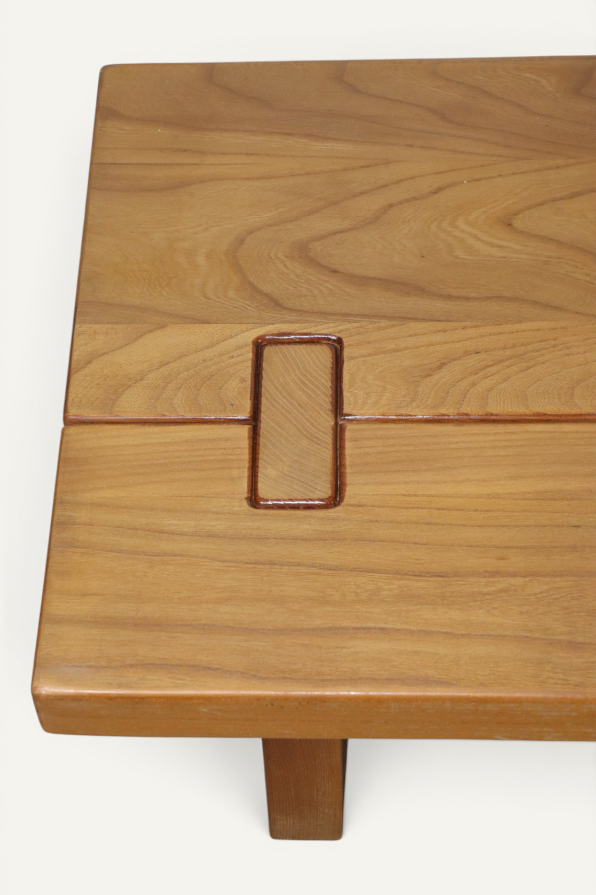 Table basse Regain en orme massif - Années 1970