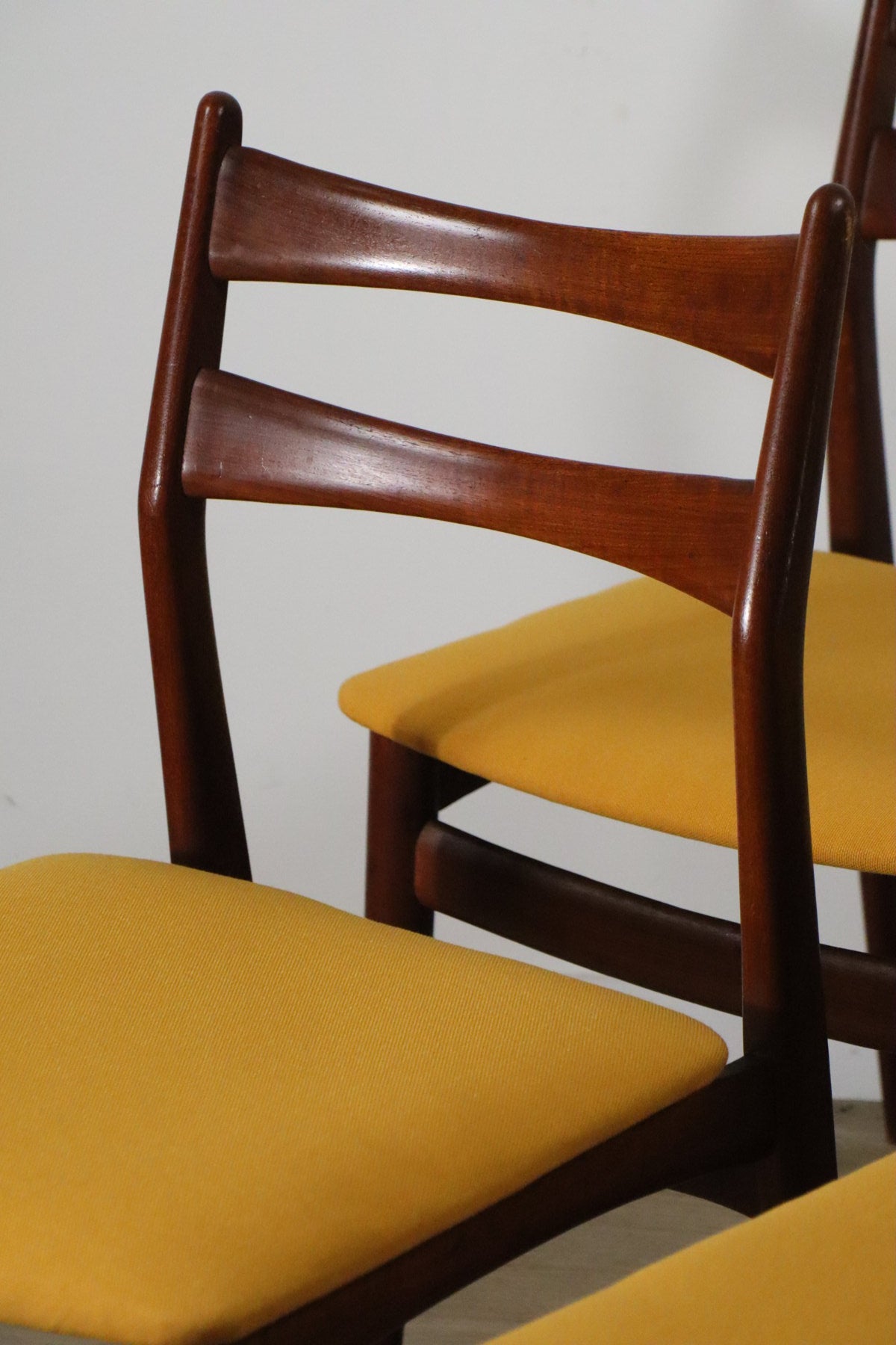 Série de 4 chaises scandinave édition Swiss Teak, 1960