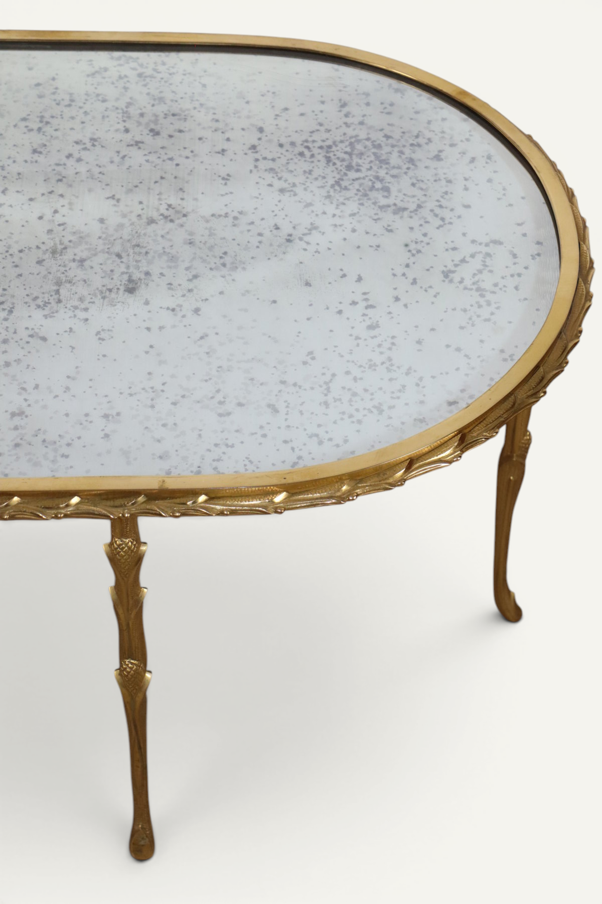 Table basse Maison Baguès en bronze doré et miroir vieilli – Années 1950