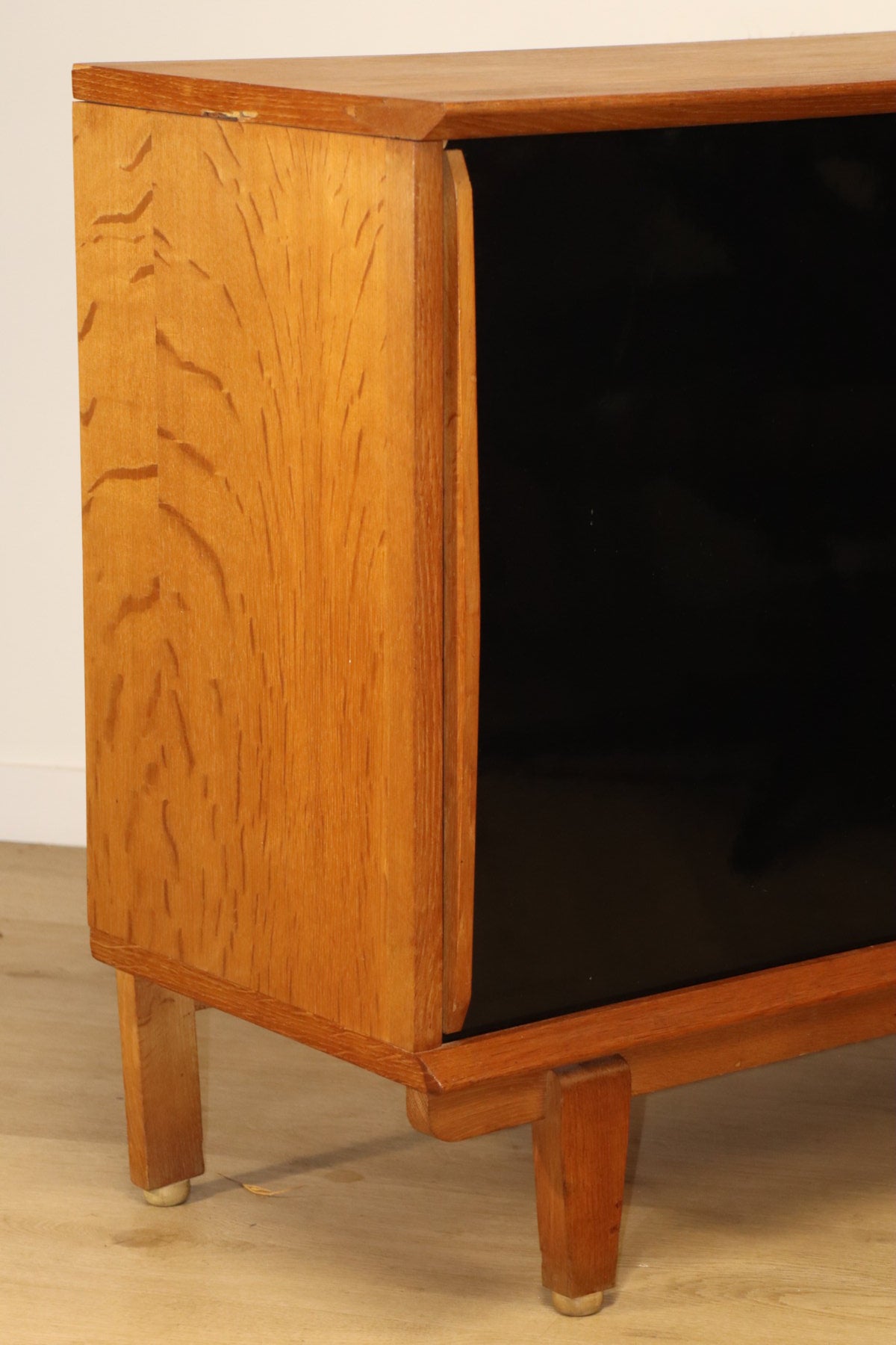 Meuble d'appoint vintage à portes coulissantes, 1960