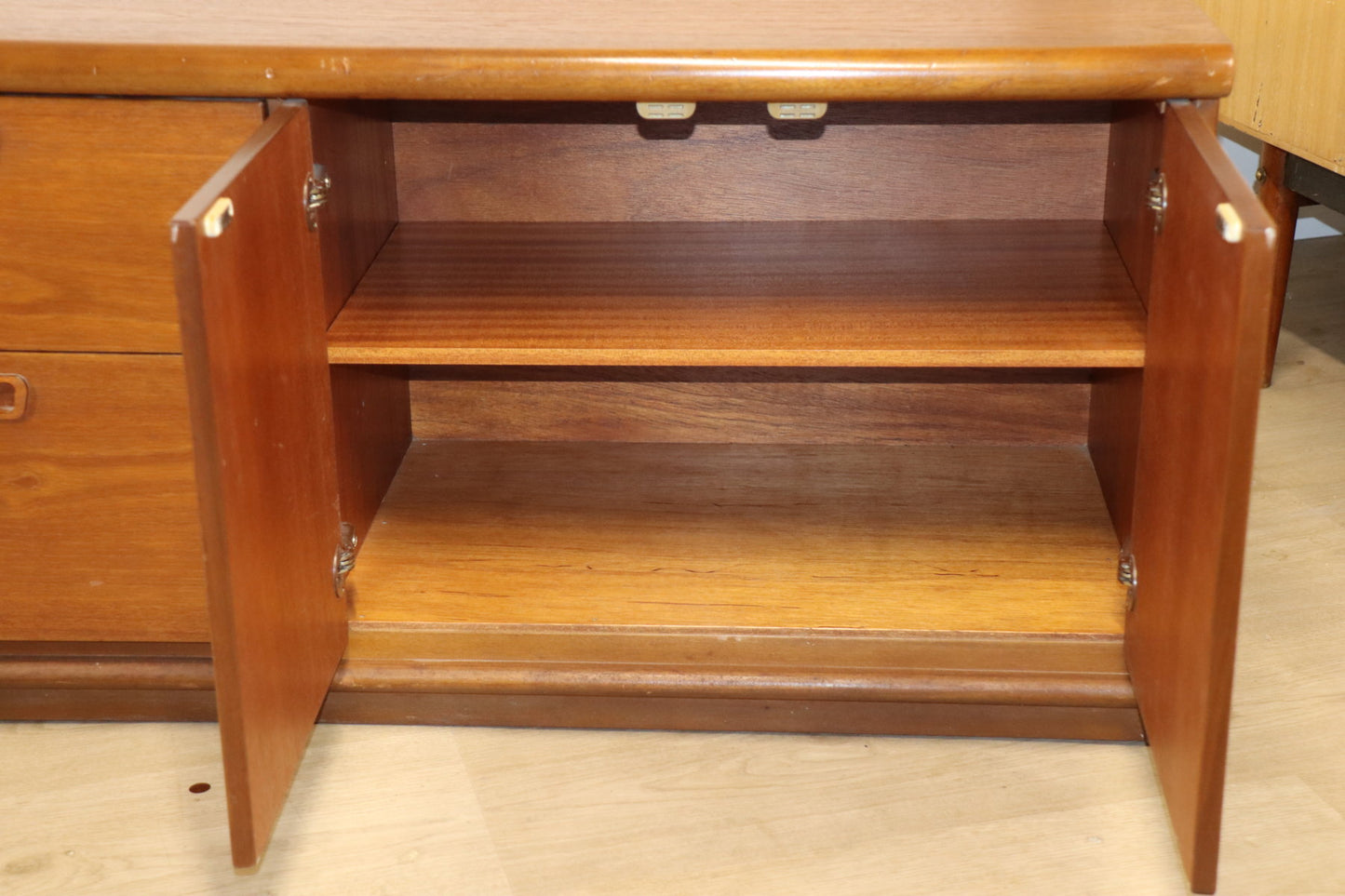 Enfilade basse Meredew en teck, 1960