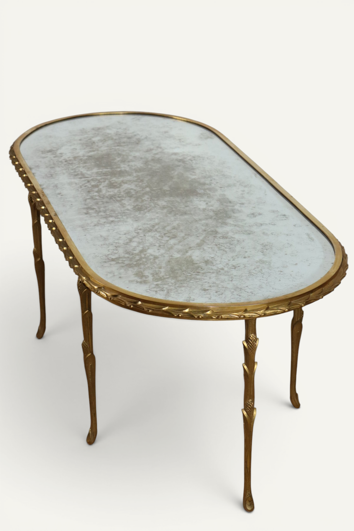 Table basse Maison Baguès en bronze doré et miroir vieilli – Années 1950