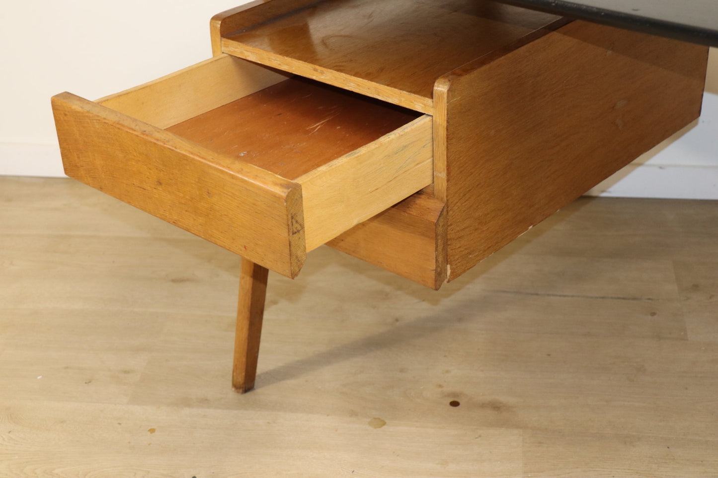 Bureau vintage en chêne, années 50