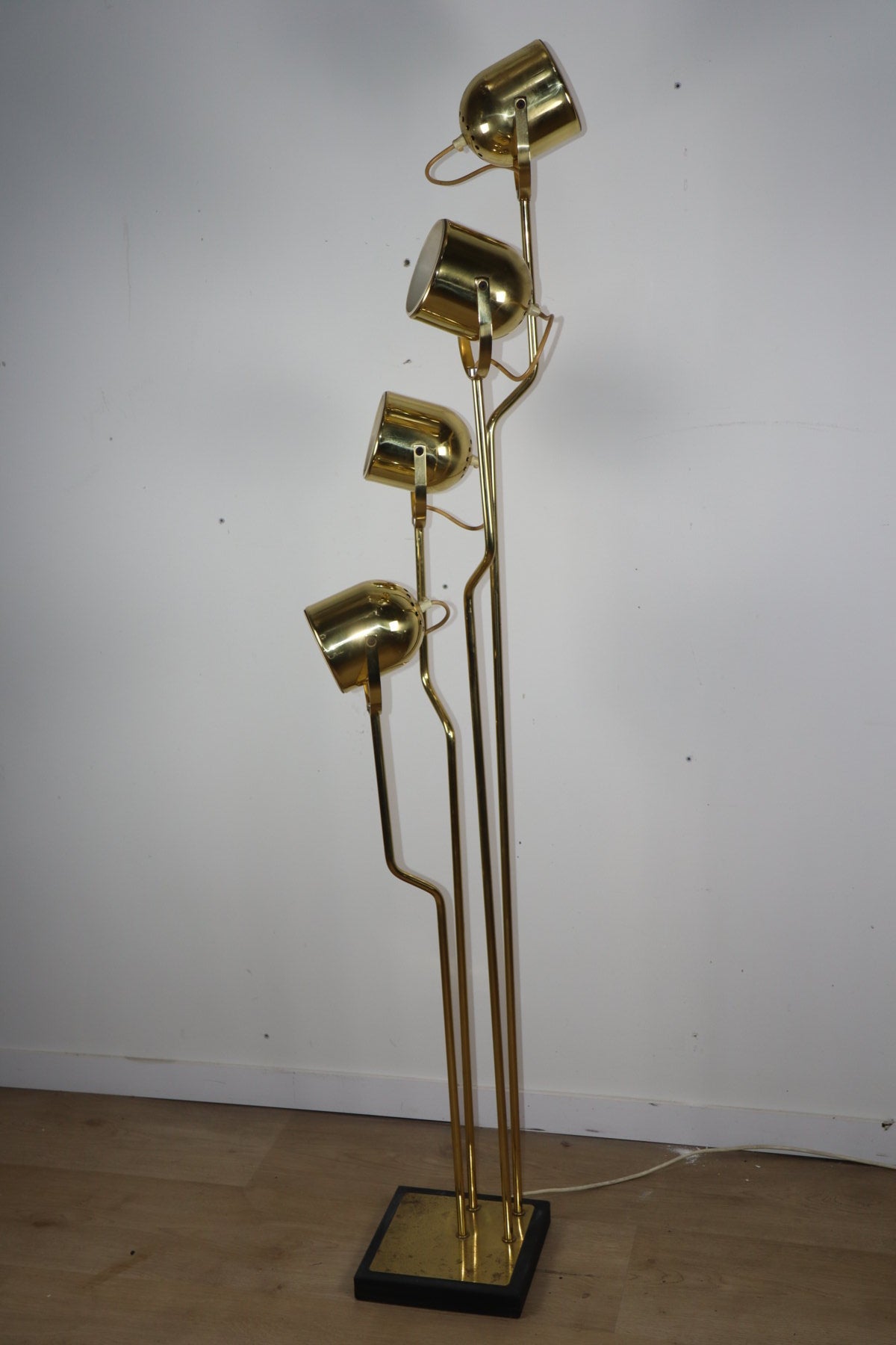 Lampadaire vintage Goffredo Reggiani en métal doré - Années 70
