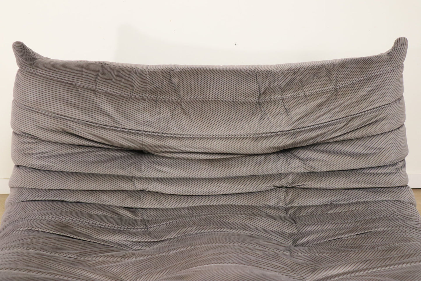 Canapé Togo 2 places – Michel Ducaroy édition Ligne Roset, 1970