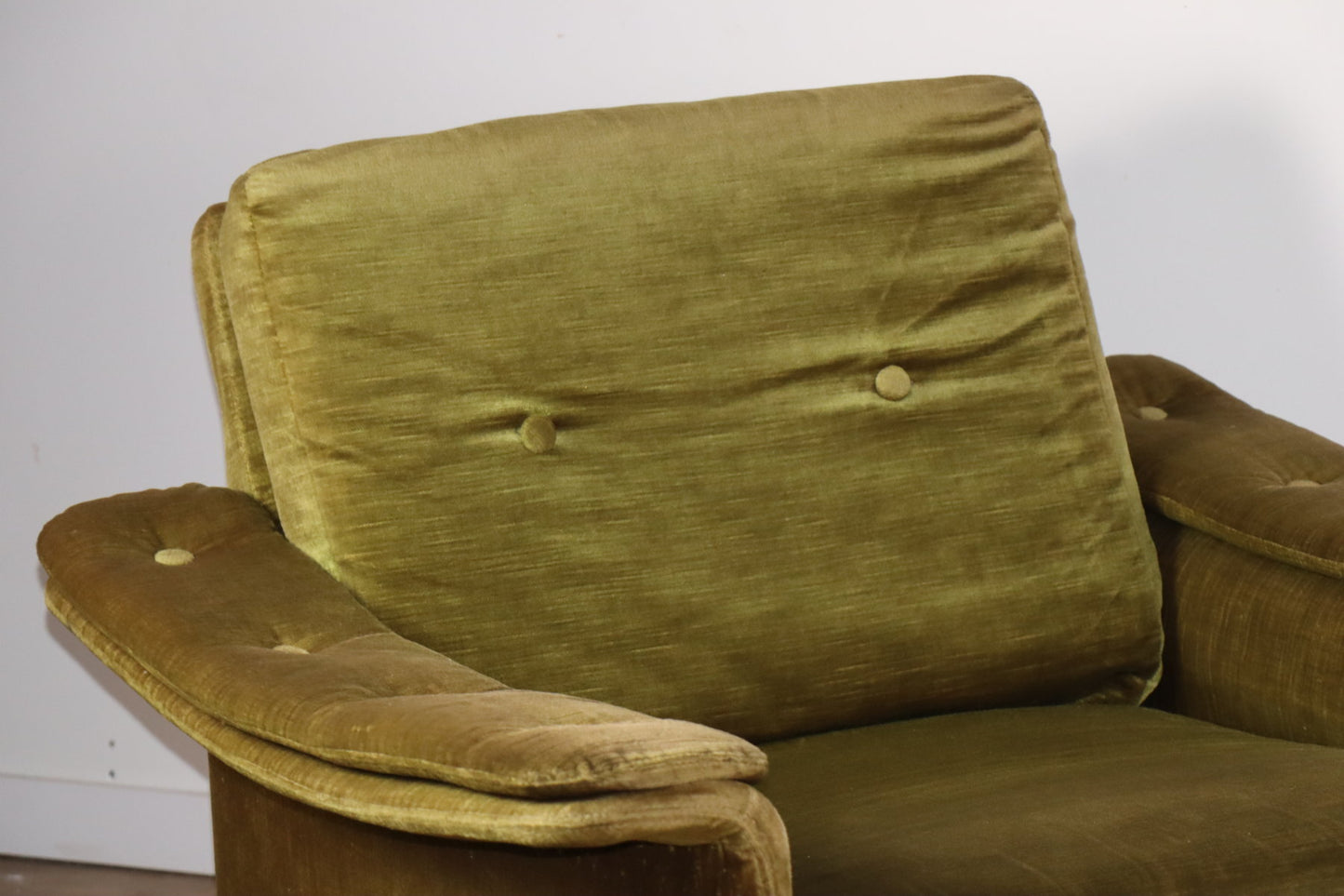 Paire de fauteuils vintage en velours – Années 60