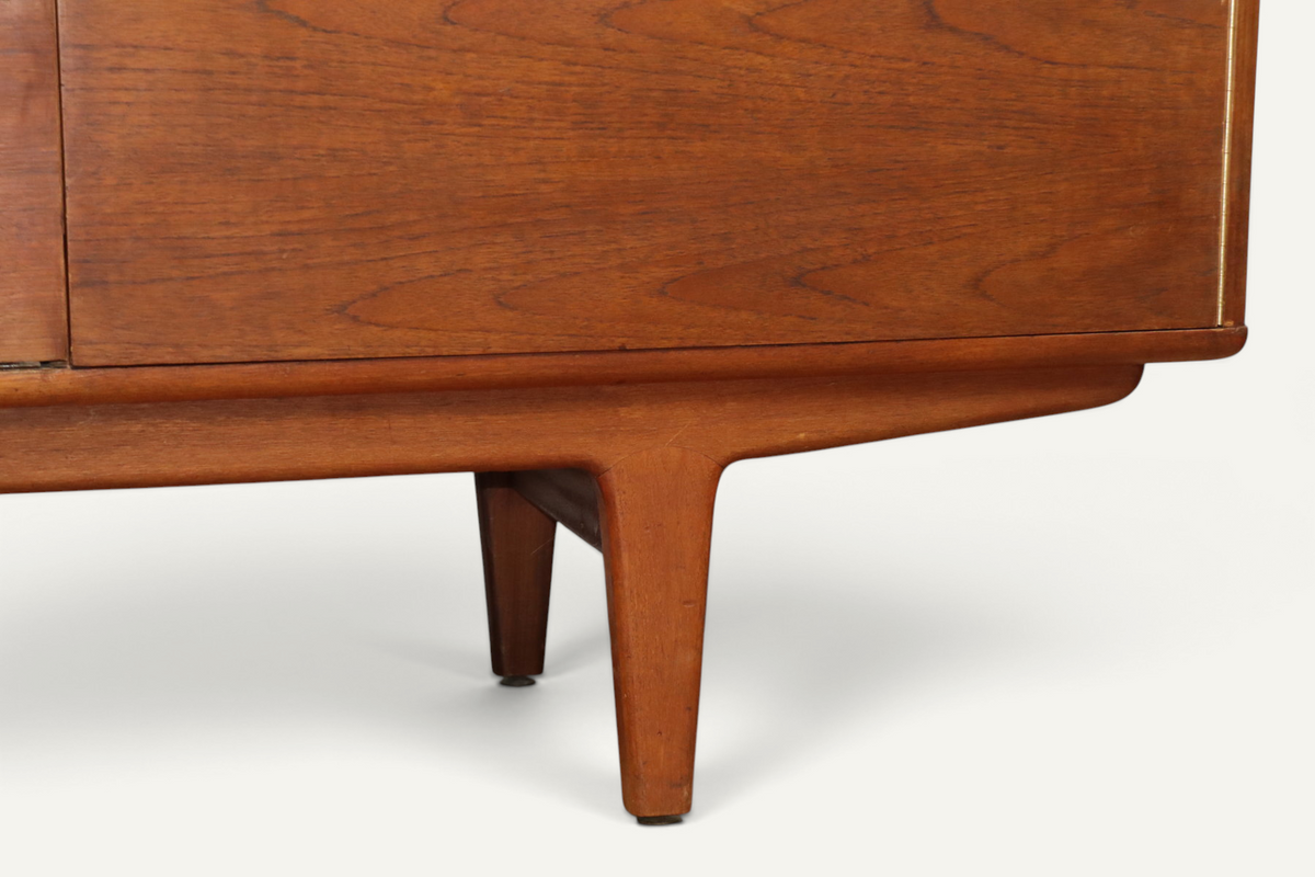 Enfilade scandinave en teck – années 1960