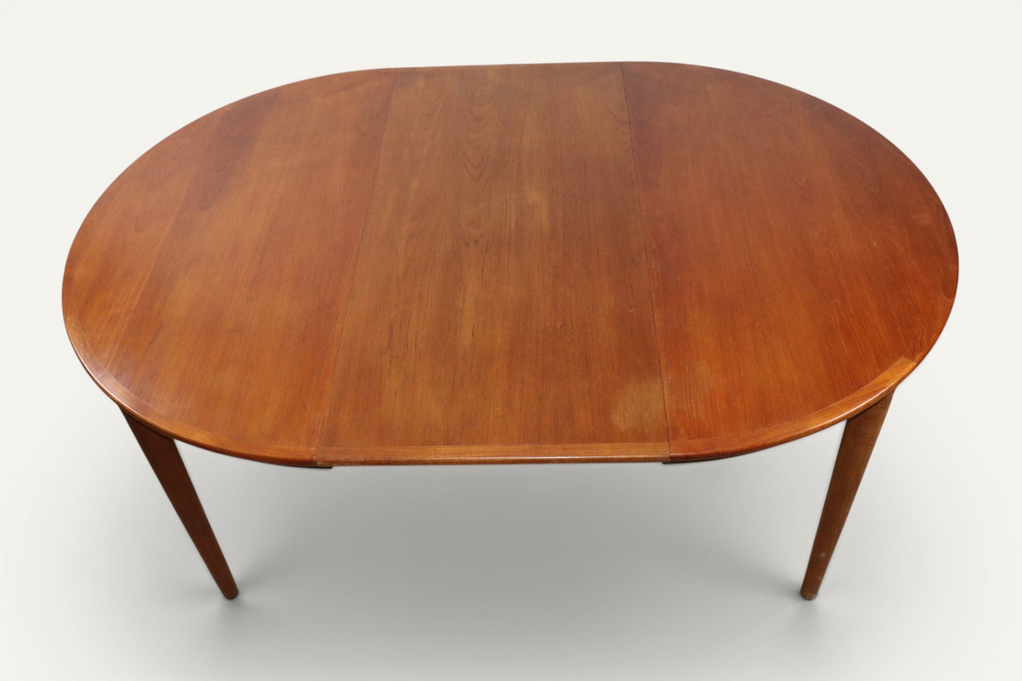 Table ronde de repas extensible danoise en teck – Années 1960