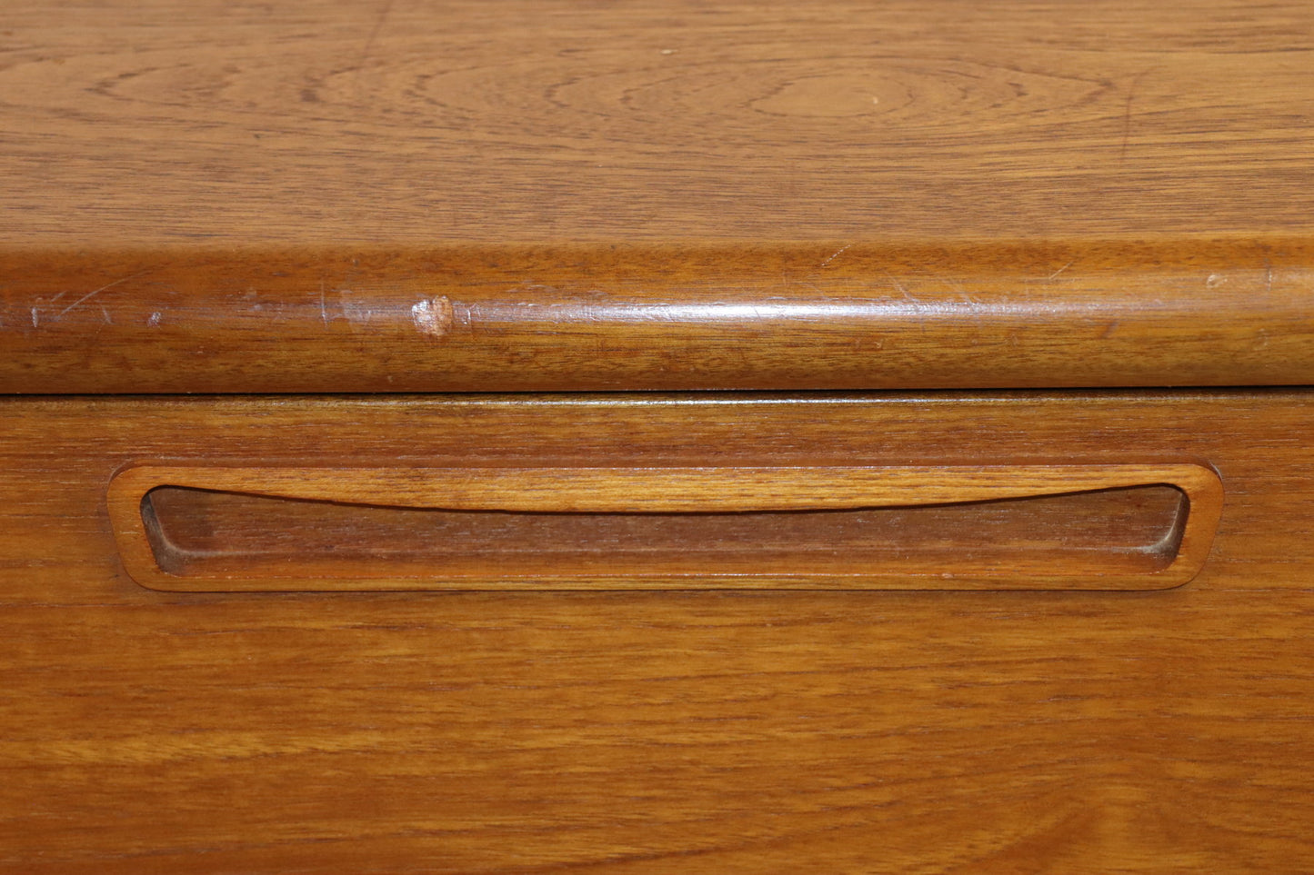 Enfilade basse Meredew en teck, 1960