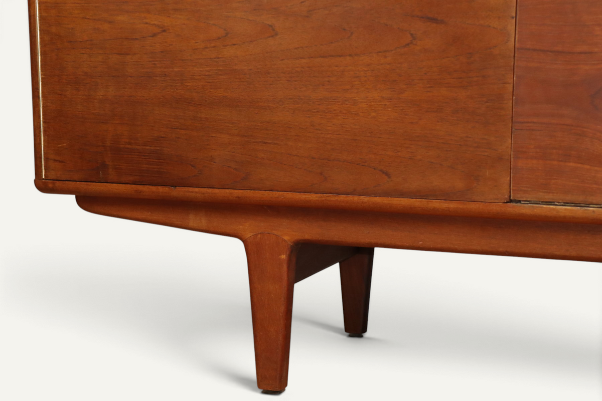Enfilade scandinave en teck – années 1960