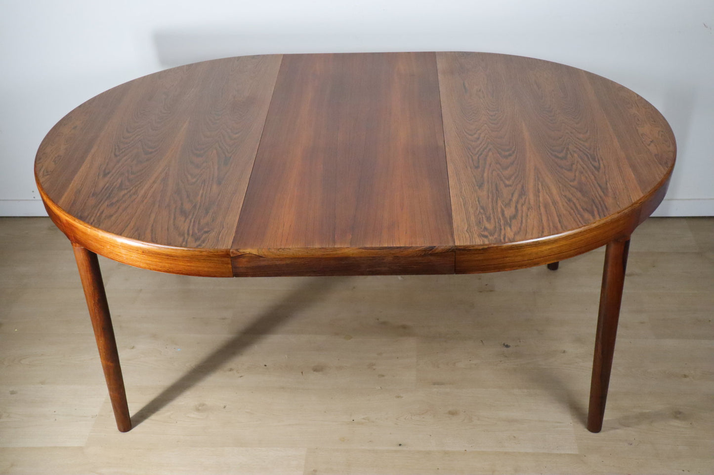 Table extensible Danoise par Harry Ostergaard en palissandre, 1960