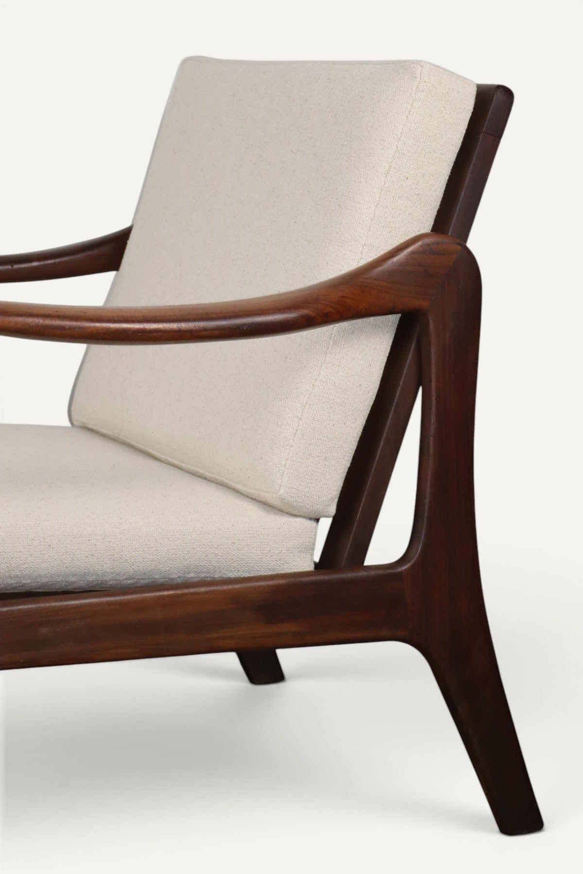 Fauteuil lounge scandinave en teck massif, années 1960