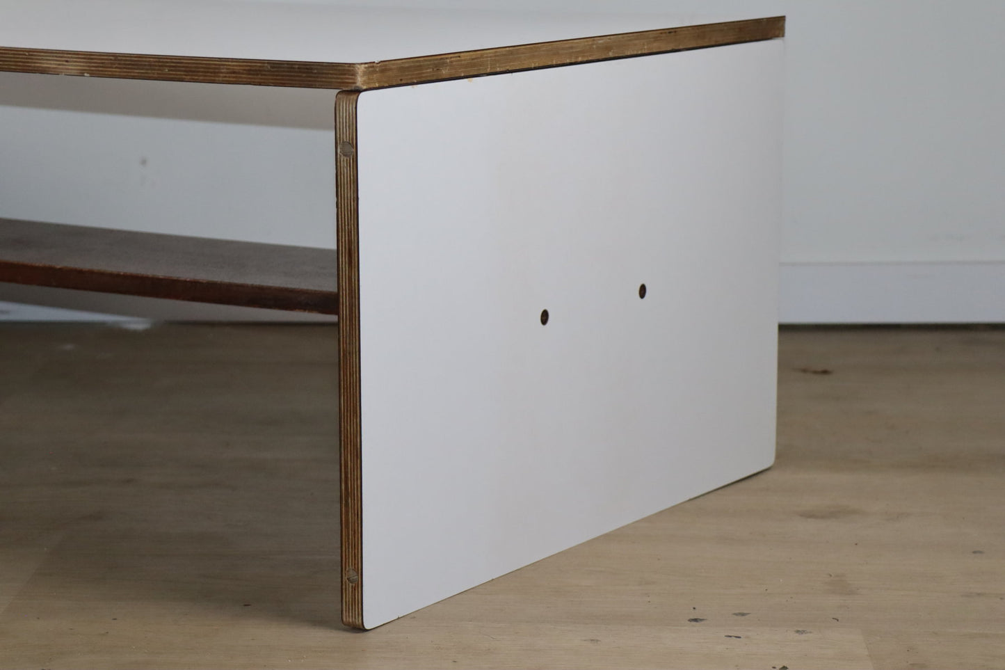 Table basse évolutive Pierre Guariche – La Plagne – Années 70