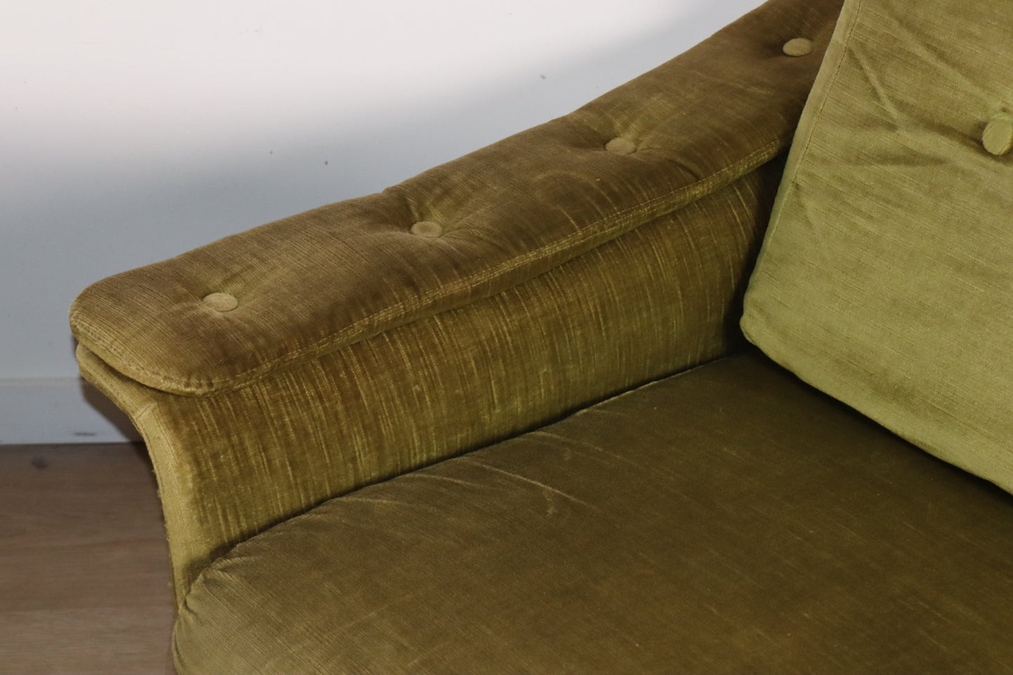 Paire de fauteuils vintage en velours – Années 60