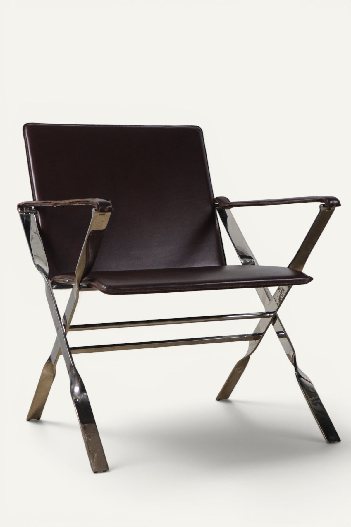 Paire de fauteuils en cuir et métal chromé, Italie - 1970