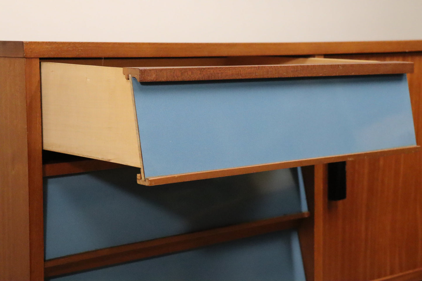 Vintage modernist teak sideboard – 1960