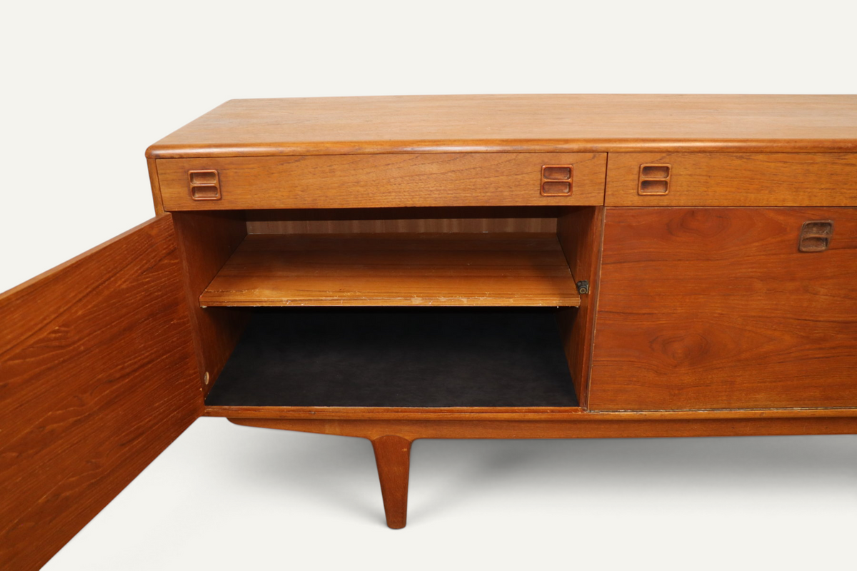 Enfilade scandinave en teck – années 1960