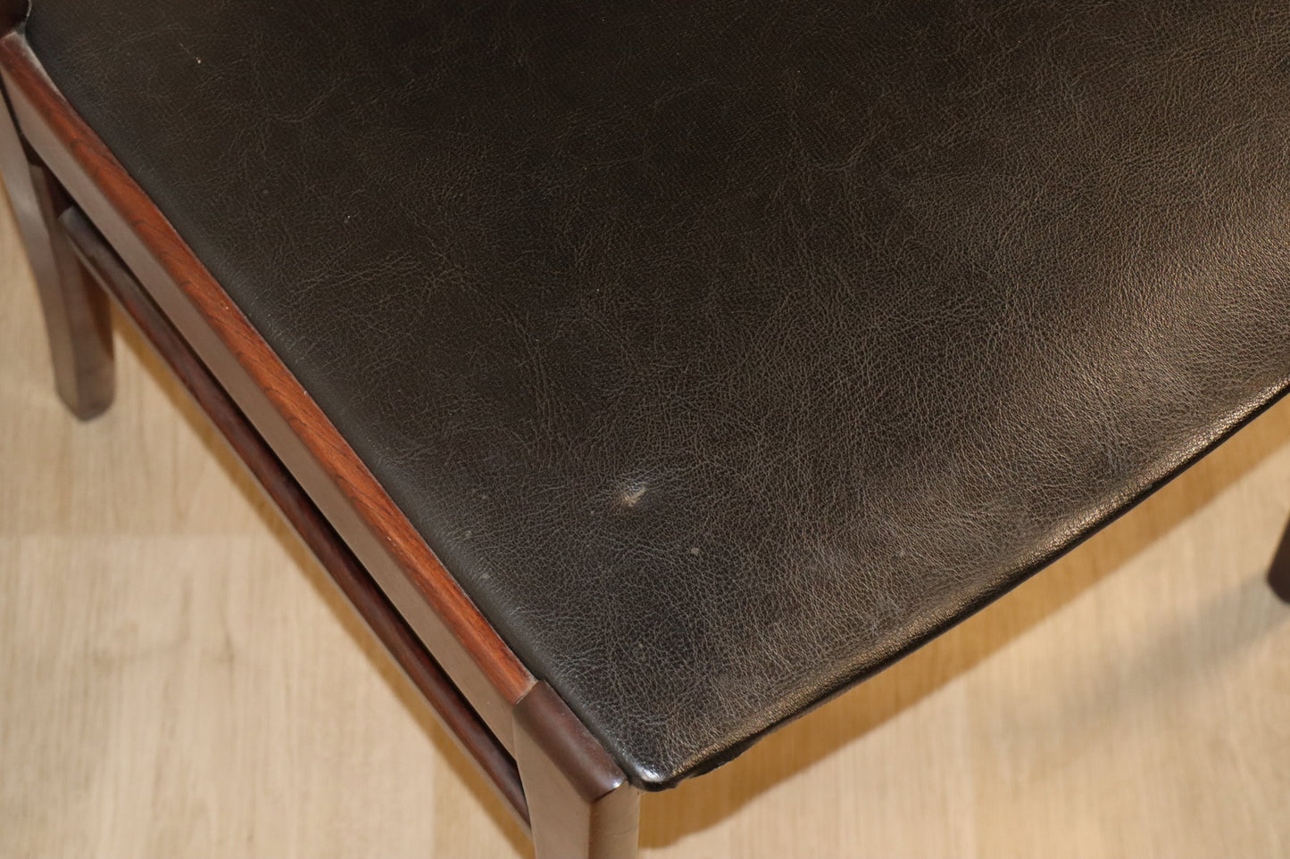 Série de 6 chaises scandinave en palissandre, 1960