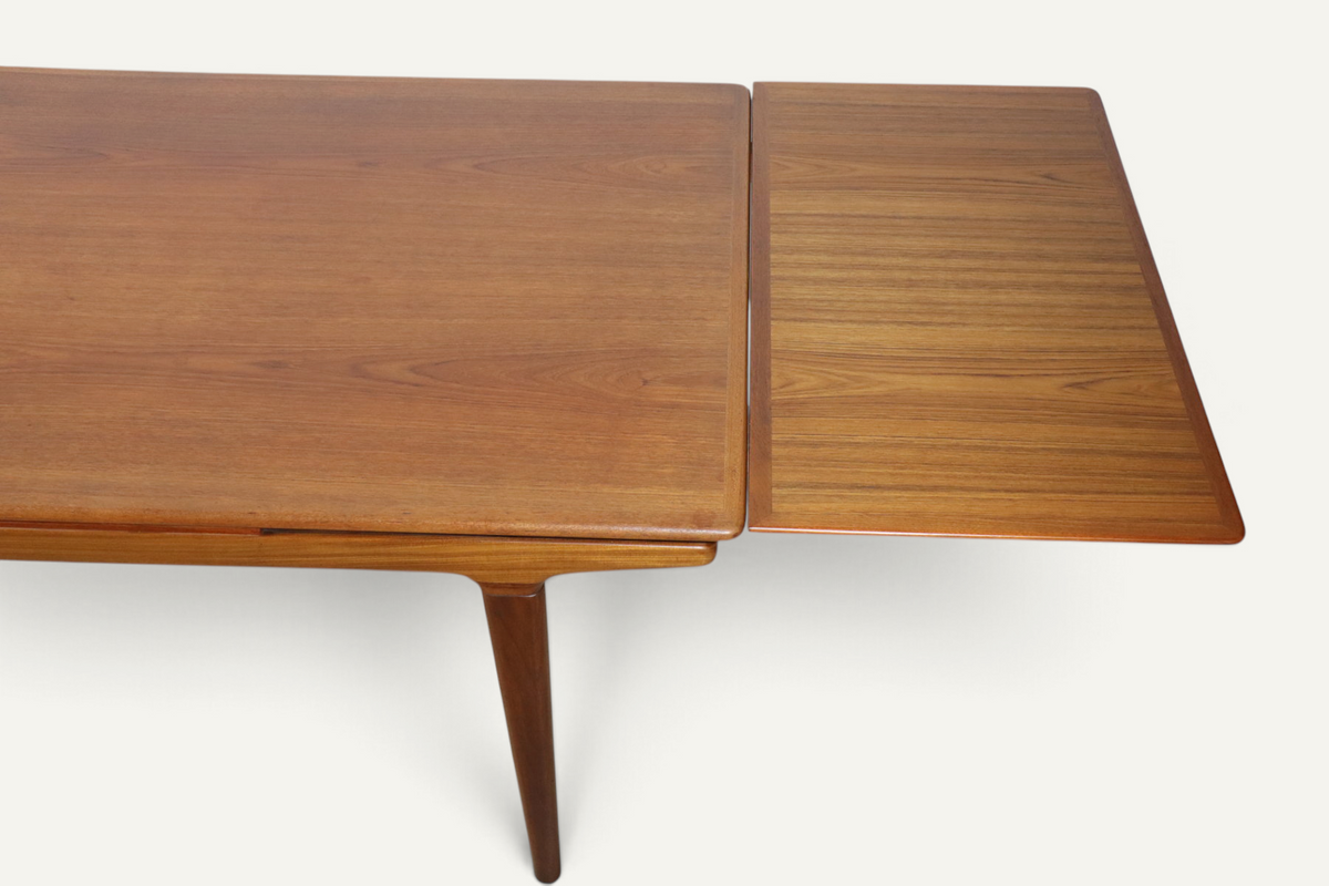 Table de repas scandinave extensible de Johannes Andersen en teck - 1960