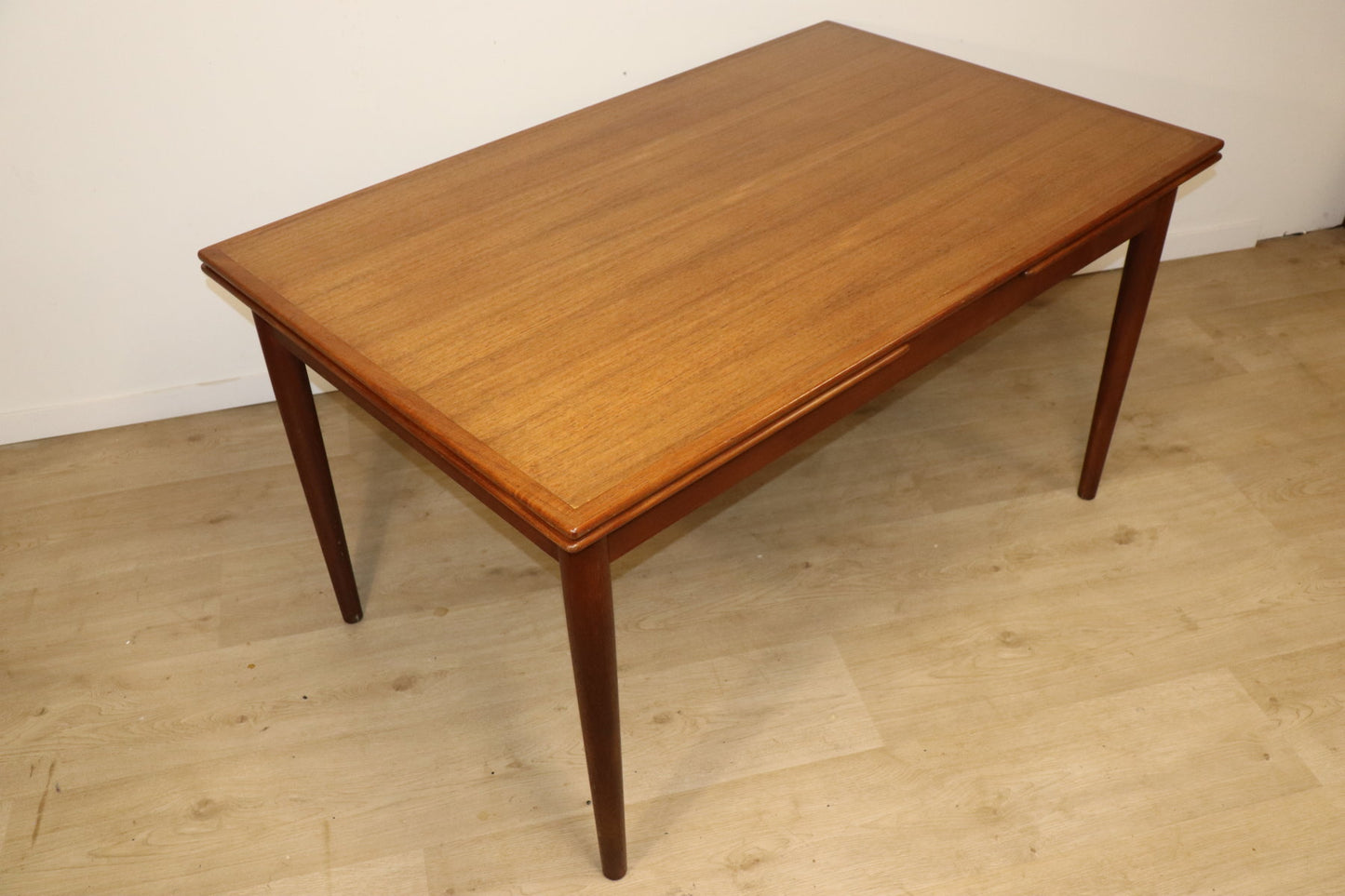 Table de repas extensible scandinave danoise en teck, 1960