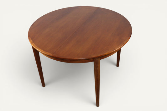 Table ronde de repas extensible danoise en teck – Années 1960