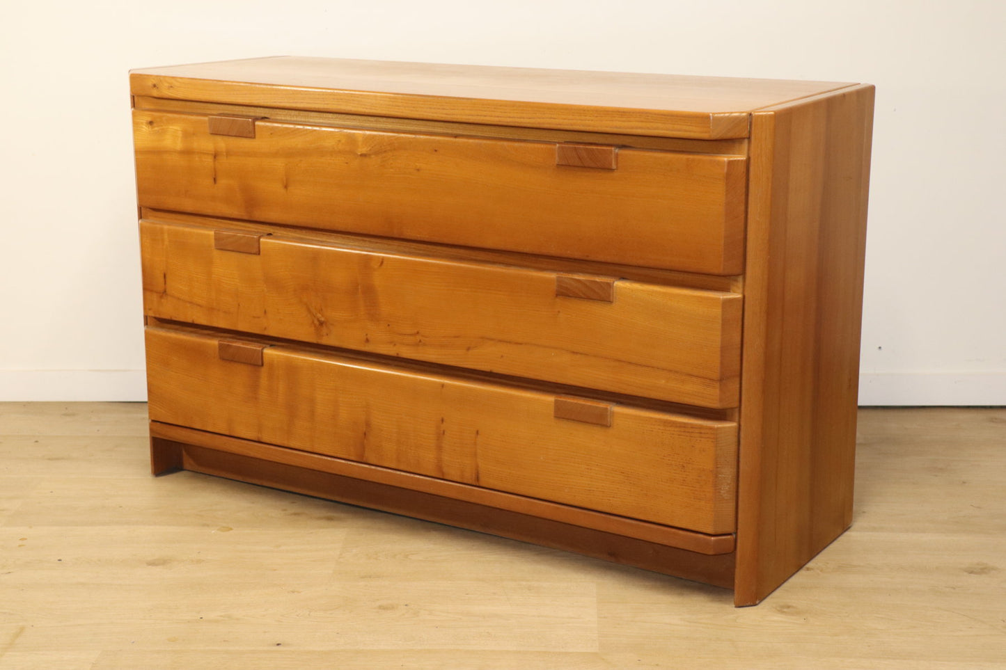 Commode vintage en orme massif, 1970