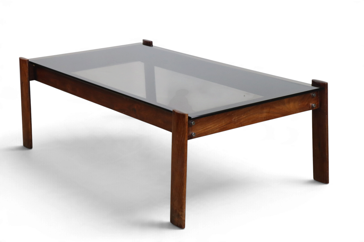 Table basse Percival Lafer en bois exotique et verre fumé – Brésil, 1970