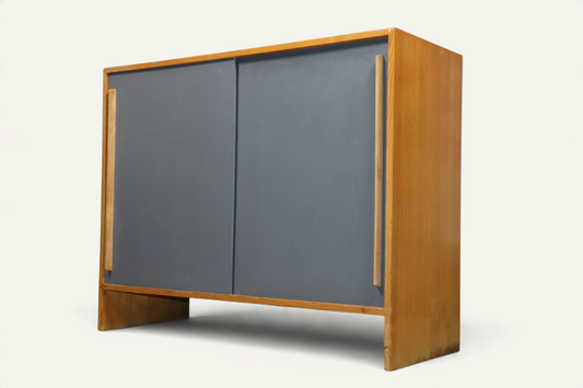 Meuble d’appoint vintage en bois à portes coulissantes – années 60