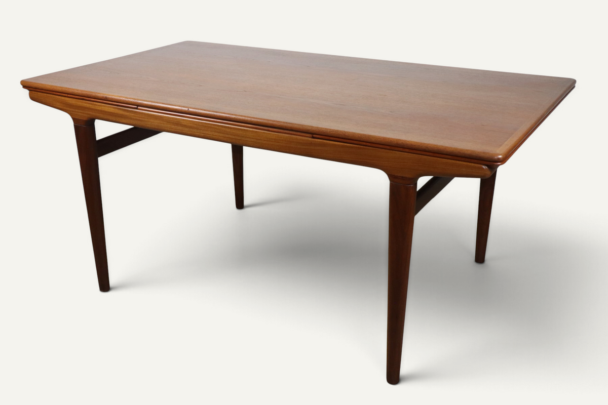 Table de repas scandinave extensible de Johannes Andersen en teck - 1960