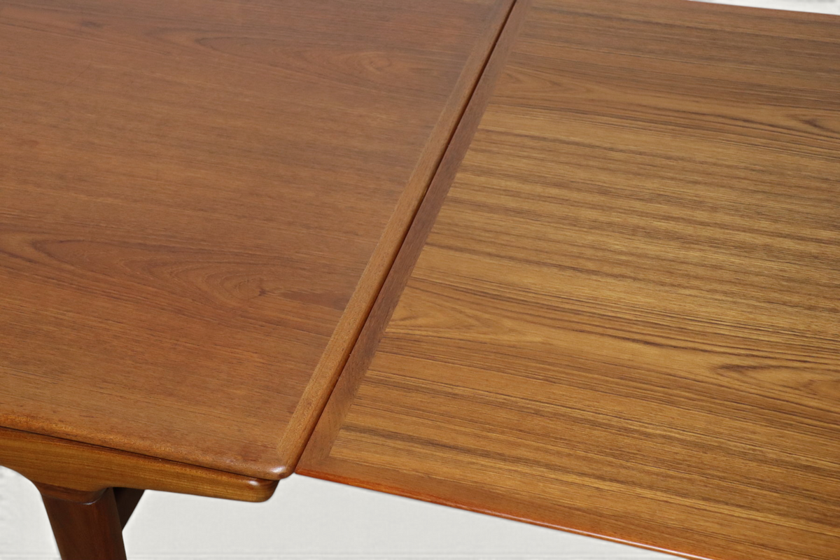 Table de repas scandinave extensible de Johannes Andersen en teck - 1960