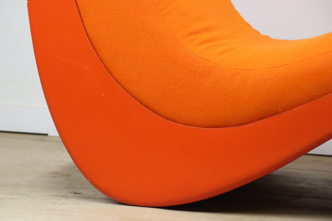 Chauffeuse vintage organique en tissu orange et fibre, 1970