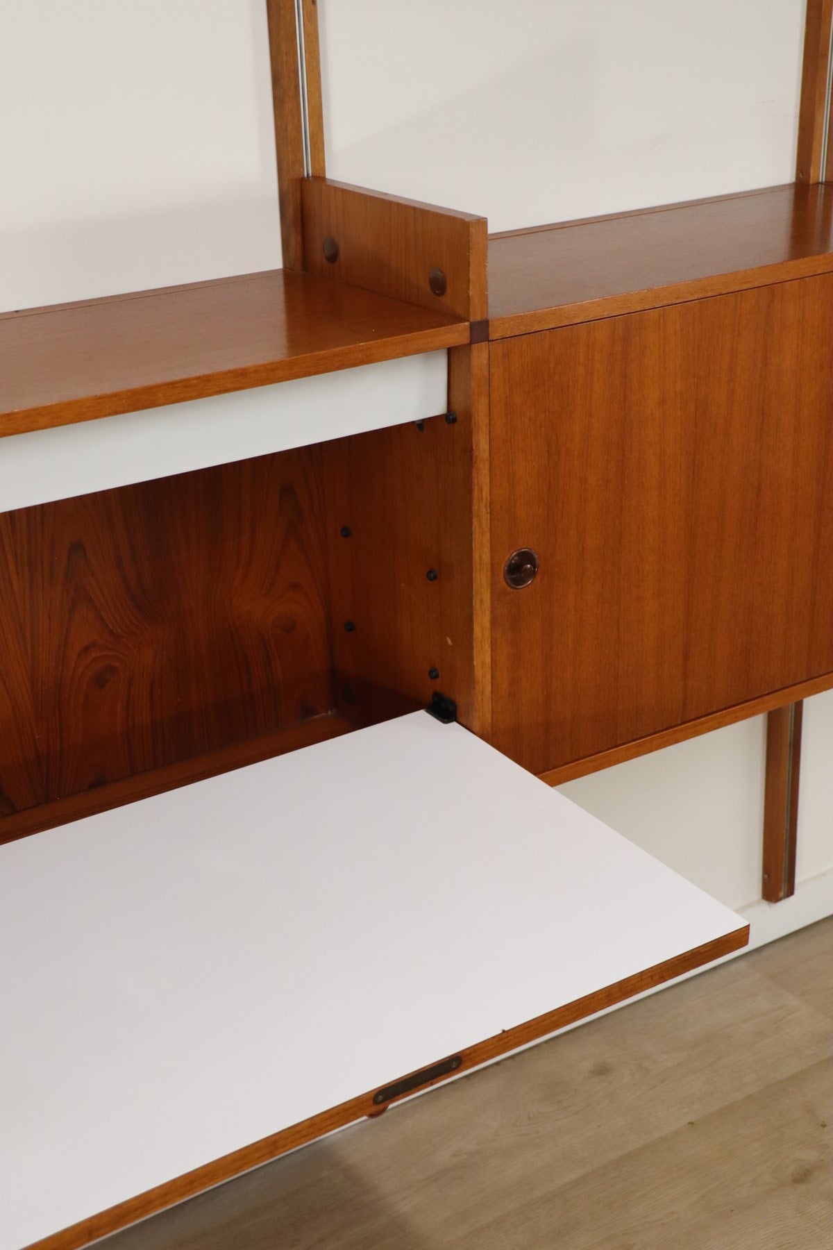 Bibliothèque murale modulable édition Minvielle par A.R.P – 1960