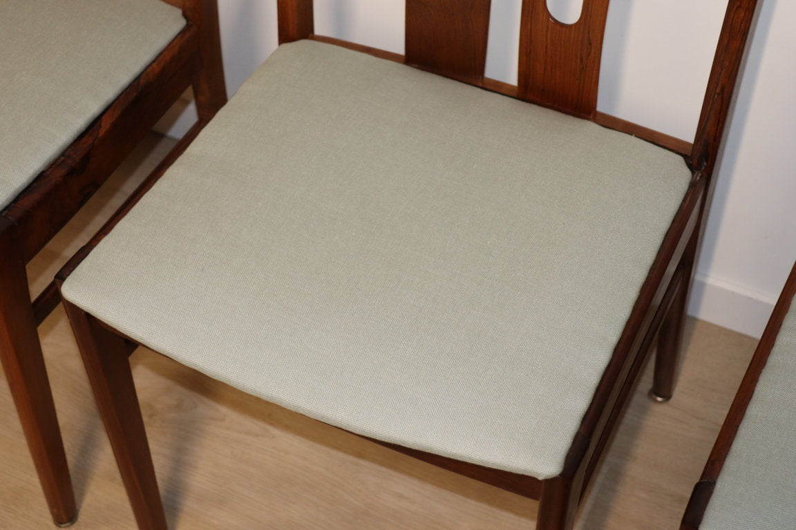 Série de 4 chaises scandinave en palissandre, 1960