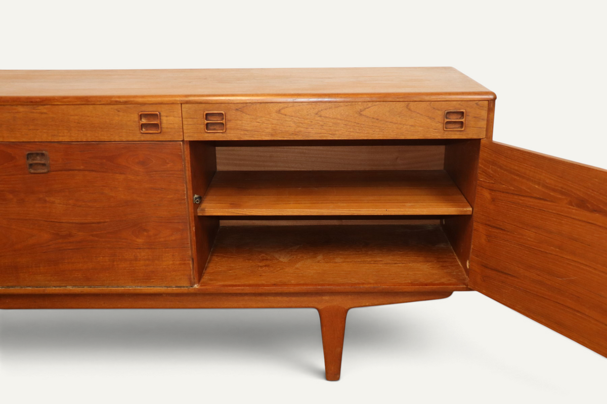 Enfilade scandinave en teck – années 1960
