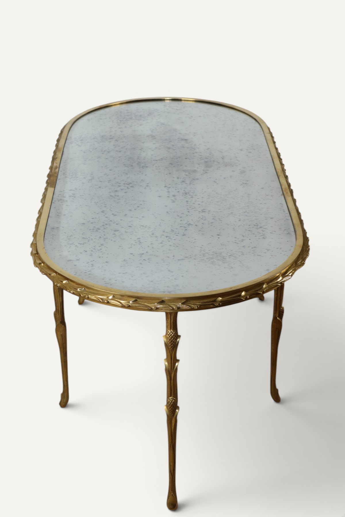 Table basse Maison Baguès en bronze doré et miroir vieilli – Années 1950