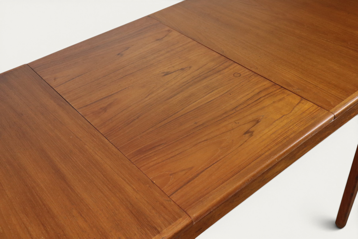 Table de repas extensible danoise en teck – années 1960
