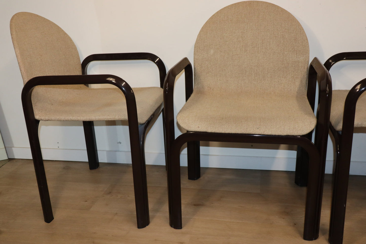 Ensemble de 4 chaises par Gae Aulenti pour Knoll