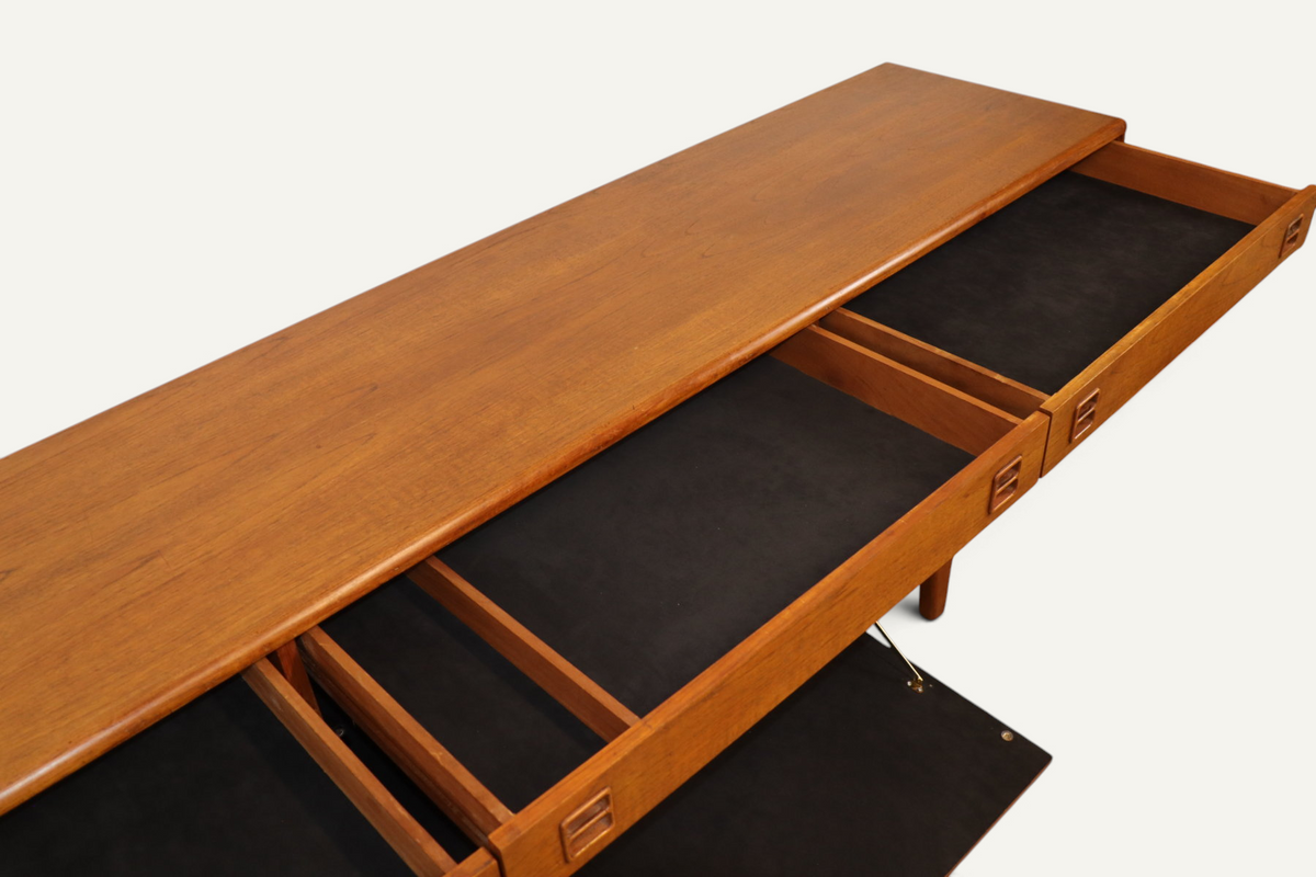 Enfilade scandinave en teck – années 1960