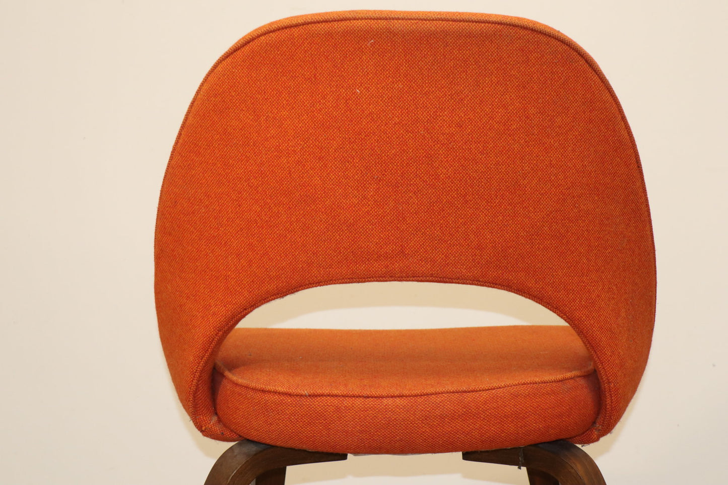 Chaise “Conference” par Eero Saarinen pour Knoll – 1950