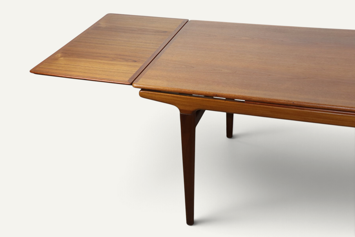 Table de repas scandinave extensible de Johannes Andersen en teck - 1960