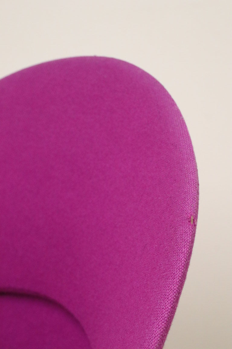 Chaise modèle « Cone Chair » Verner Panton édition Vitra