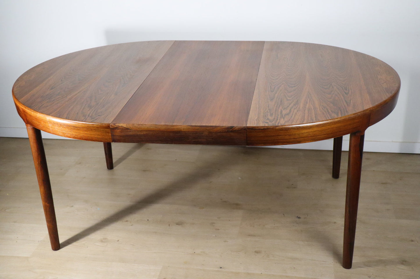 Table extensible Danoise par Harry Ostergaard en palissandre, 1960