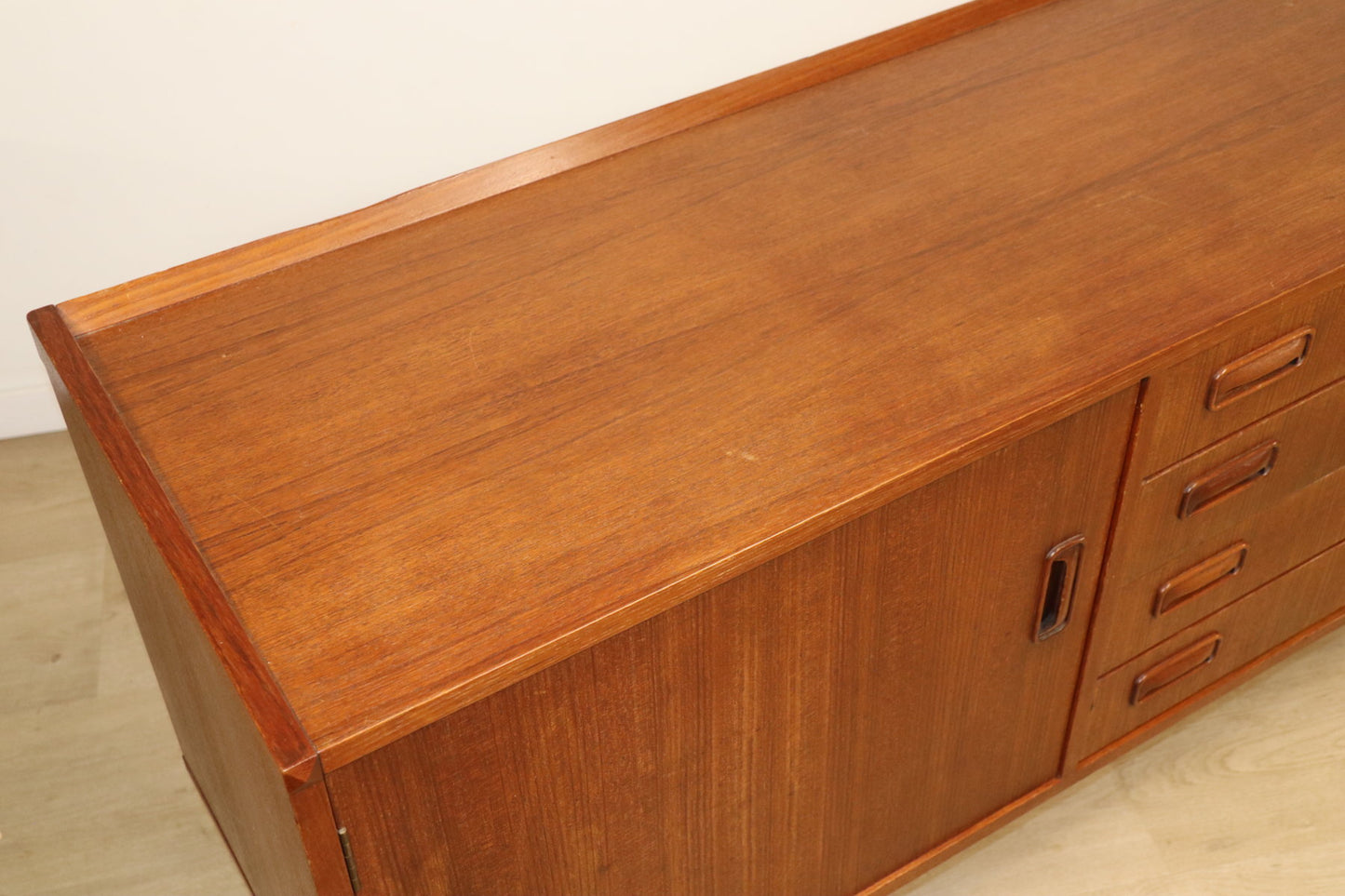 Enfilade en teck scandinave, 1960