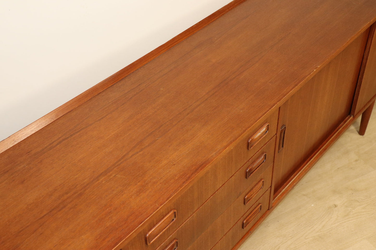 Enfilade en teck scandinave, 1960