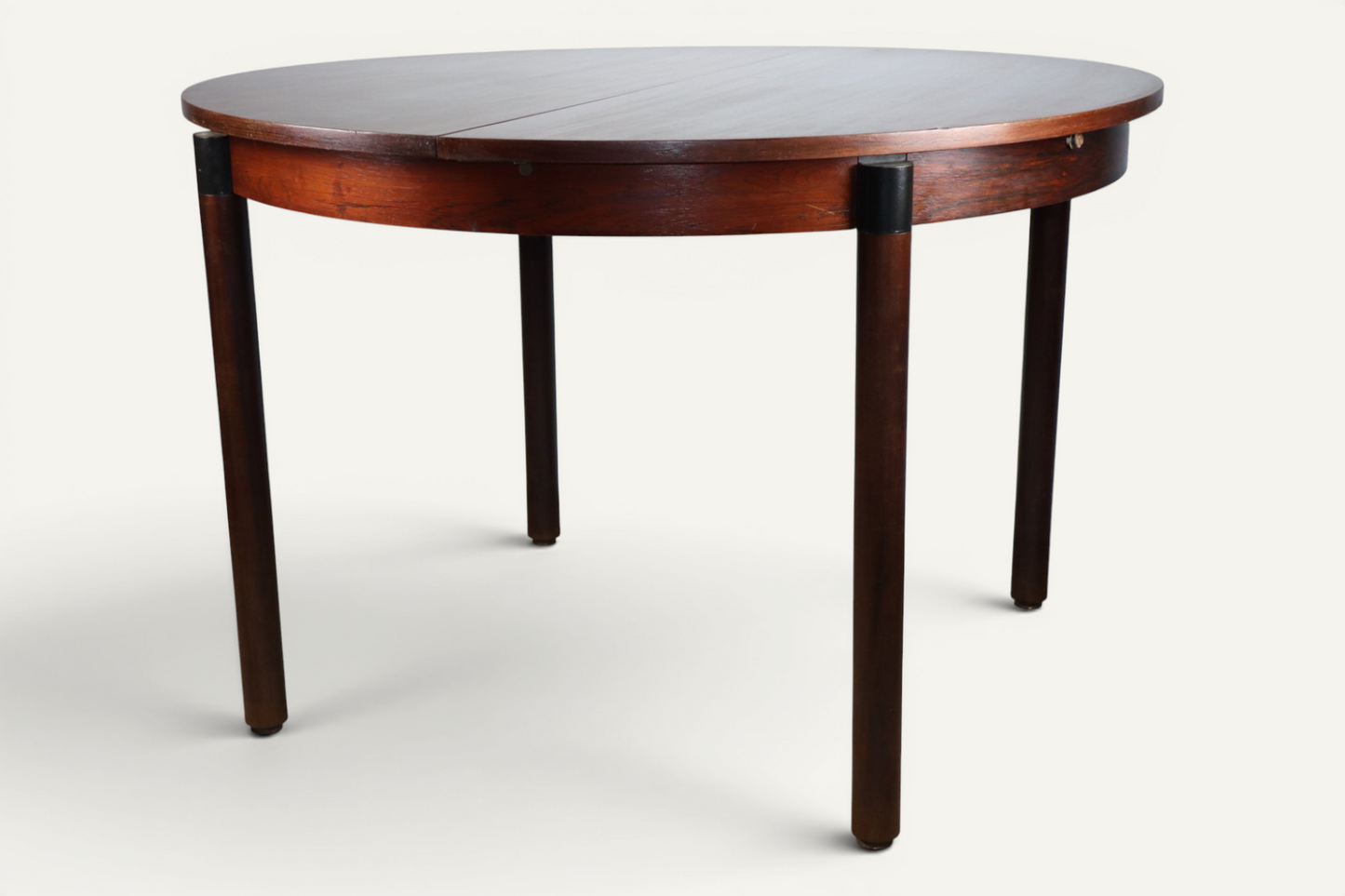 Table de repas ronde extensible palissandre - Années 1960