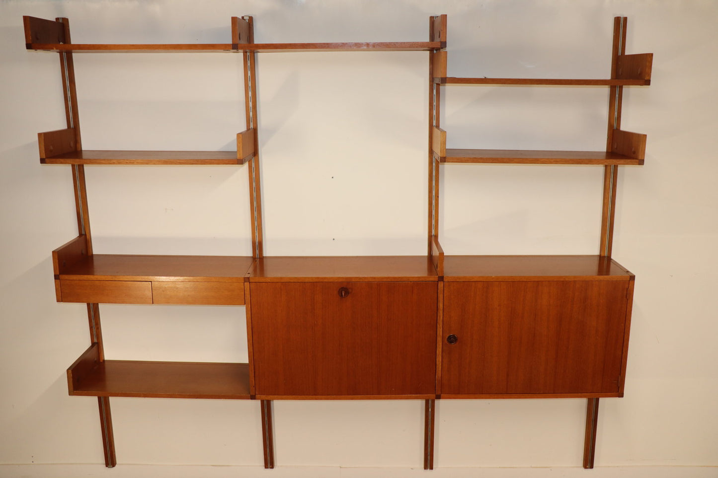 Bibliothèque murale modulable édition Minvielle par A.R.P – 1960