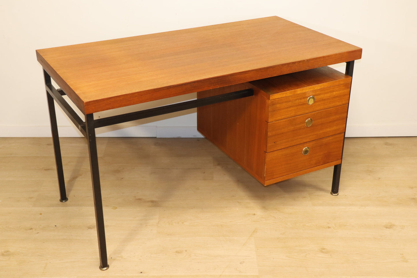 Bureau vintage en teck & métal – années 60