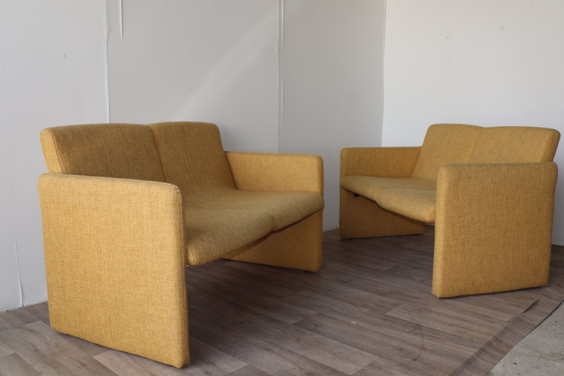 Paire de canapés vintage en tissu, 1970