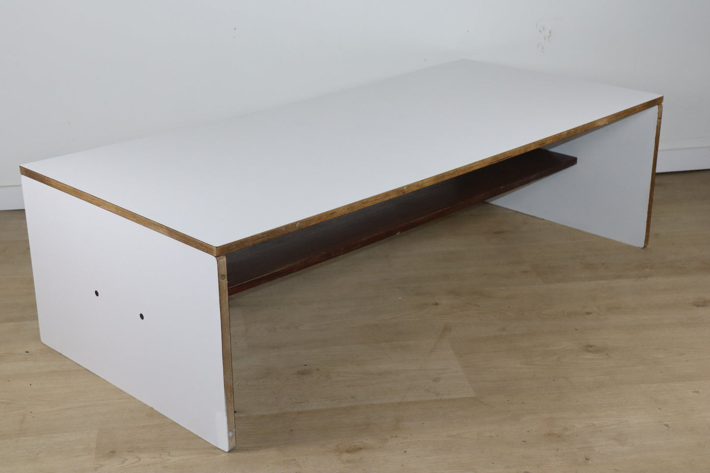 Table basse évolutive Pierre Guariche – La Plagne – Années 70